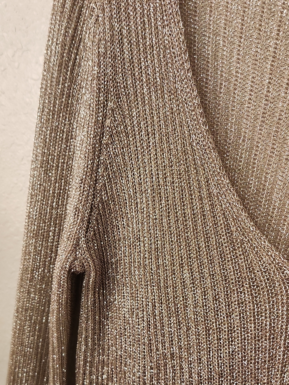 341.Free People Metallic Taupe Ribbed V-Neck Knit Top - Picture 3 of 5